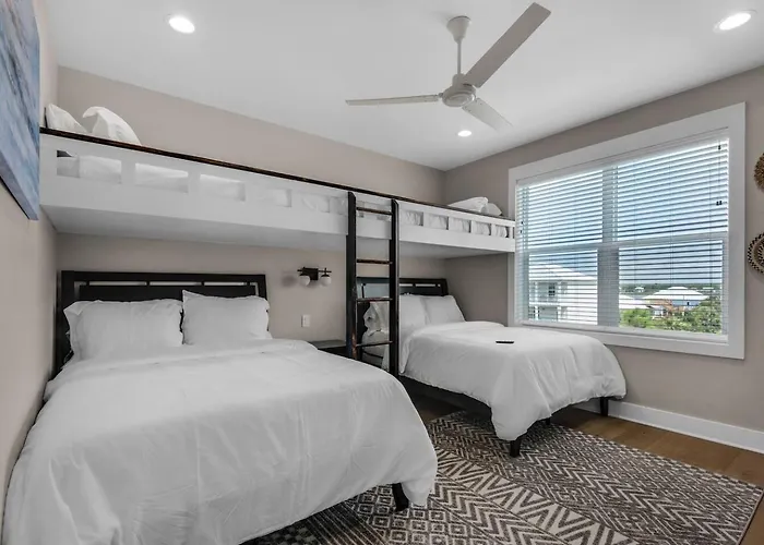 Spacious 14-guest House Pool Pickleball Gulf Shores