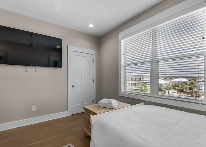 Apartment Spacious 14-guest House Pool Pickleball *