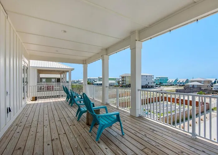Spacious 14-guest House Pool Pickleball Apartment *