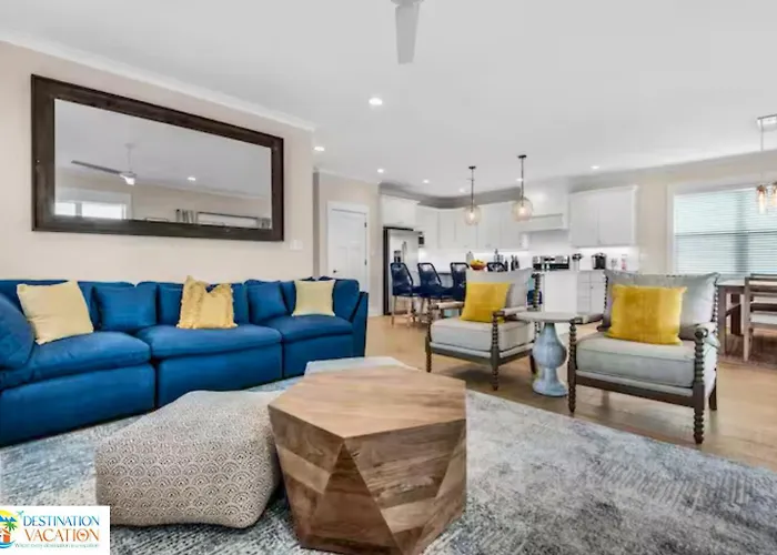 Apartment Beachside Escape W Pool, Views & Pickleball Fun *