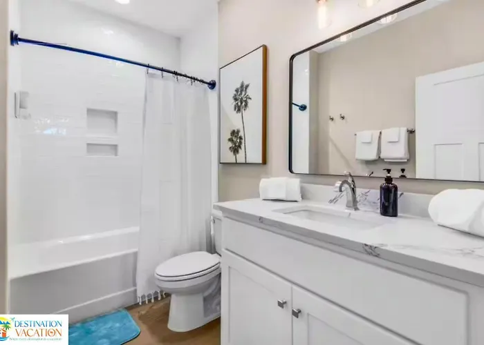 Beachside Escape W Pool, Views & Pickleball Fun Apartment