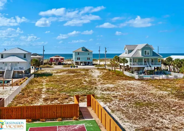 Apartment Beachside Escape W Pool, Views & Pickleball Fun