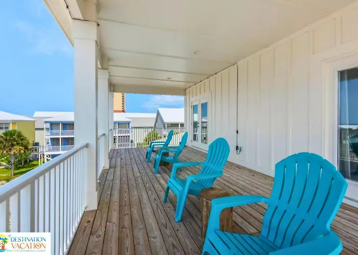 Beachside Escape W Pool, Views & Pickleball Fun