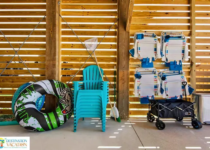 Apartment Beachside Escape W Pool, Views & Pickleball Fun
